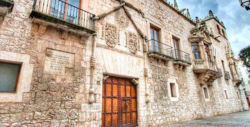 Casa del Cordón