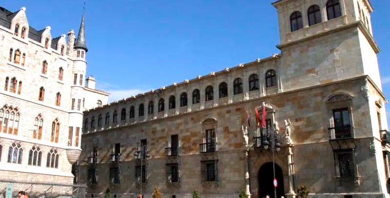 Palacio de los Guzmanes