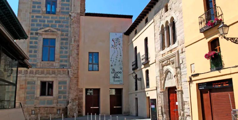 Palacio del Conde Luna