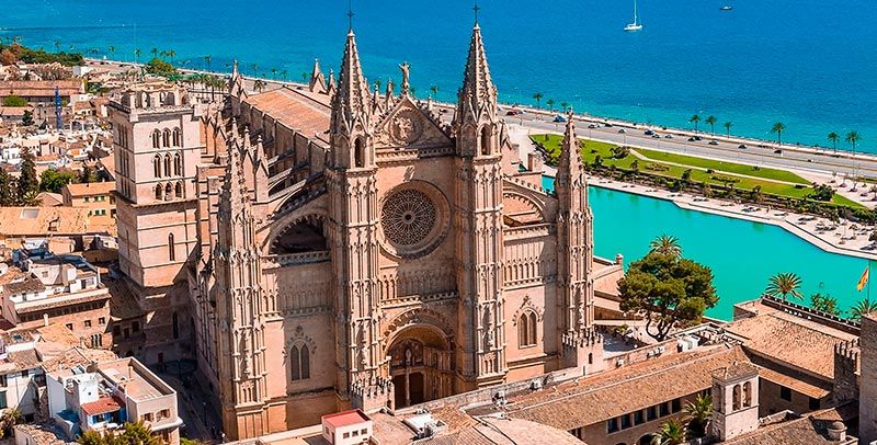 Panorámica de la catedral de mallorca