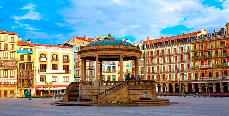 Plaza de Alfonso II El Casto