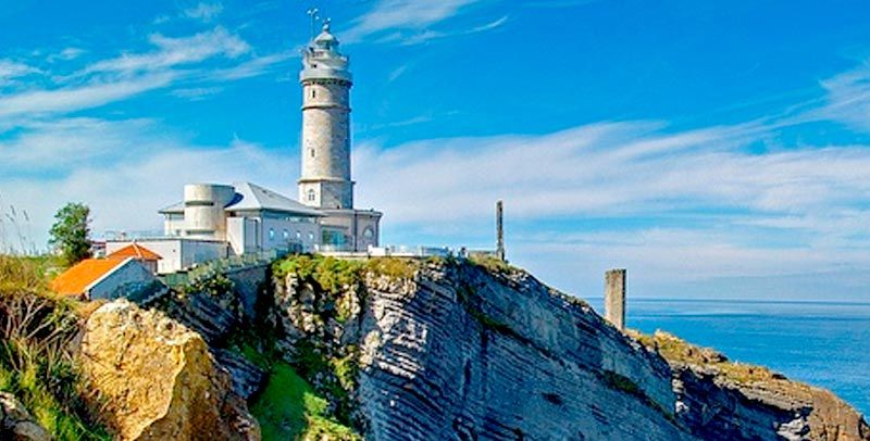 Faro de Cabo Mayor