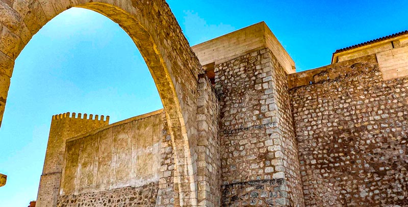 Aljibe y muralla de Teruel