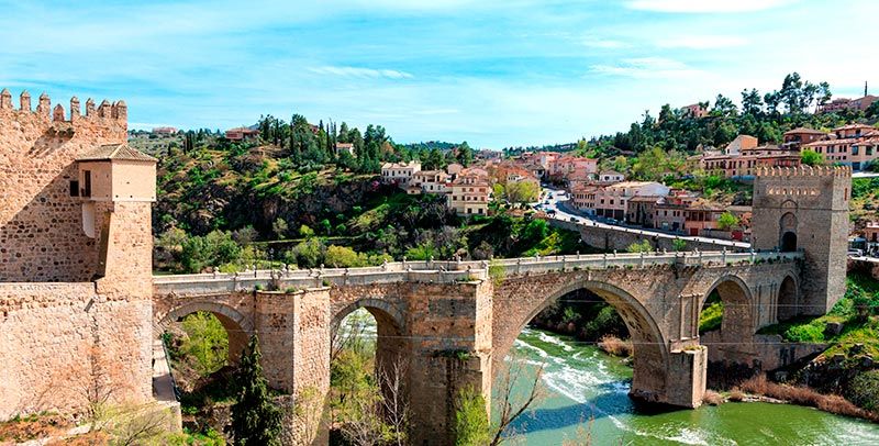 Panorámica de el puente de alcántara