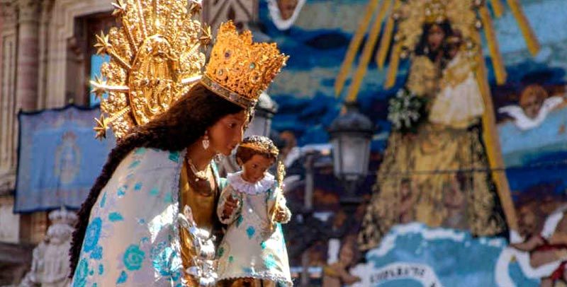 Panorámica del festival de la virgen de los desamparados